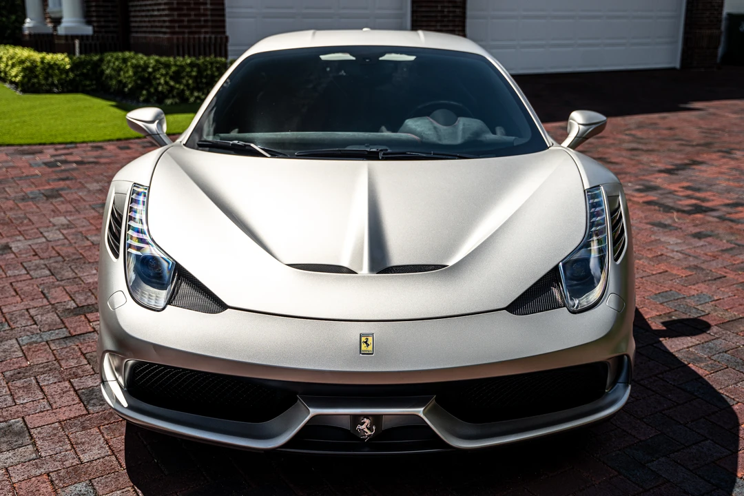 2015 Ferrari 458 Speciale - Image 12 of 31
