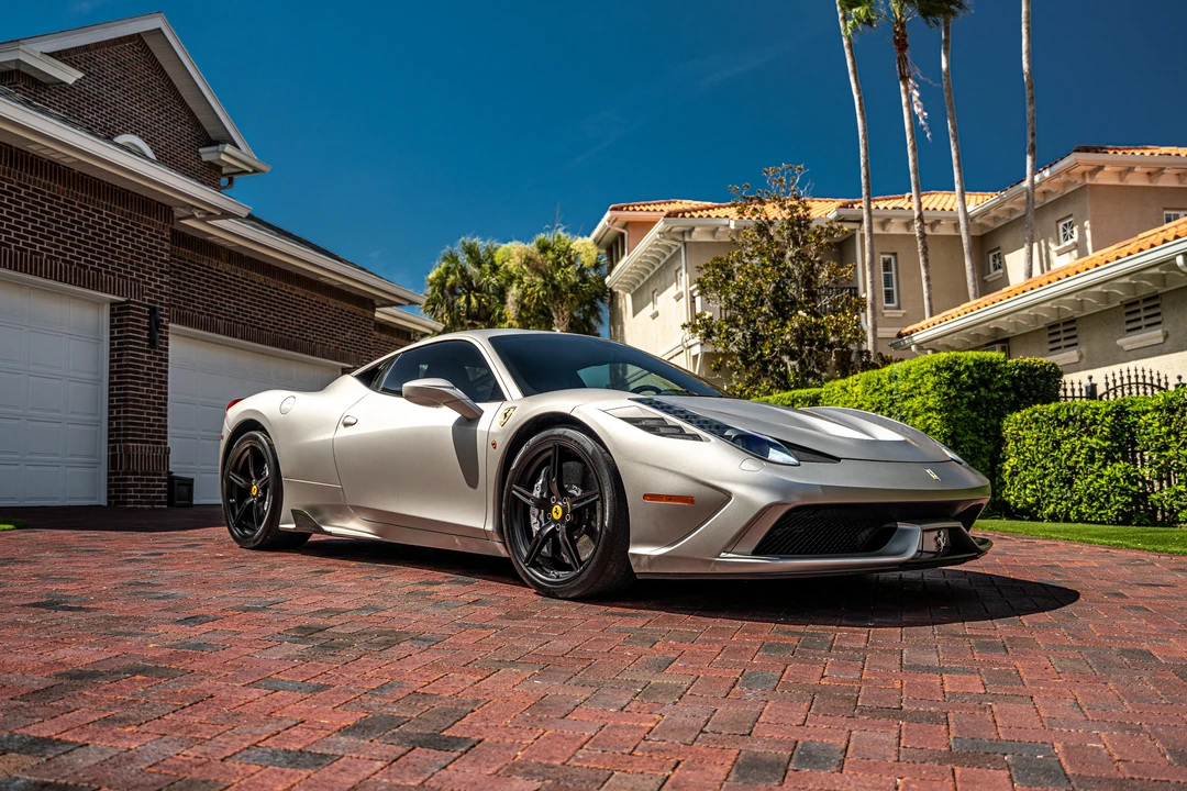 2015 Ferrari 458 Speciale - Image 4 of 31