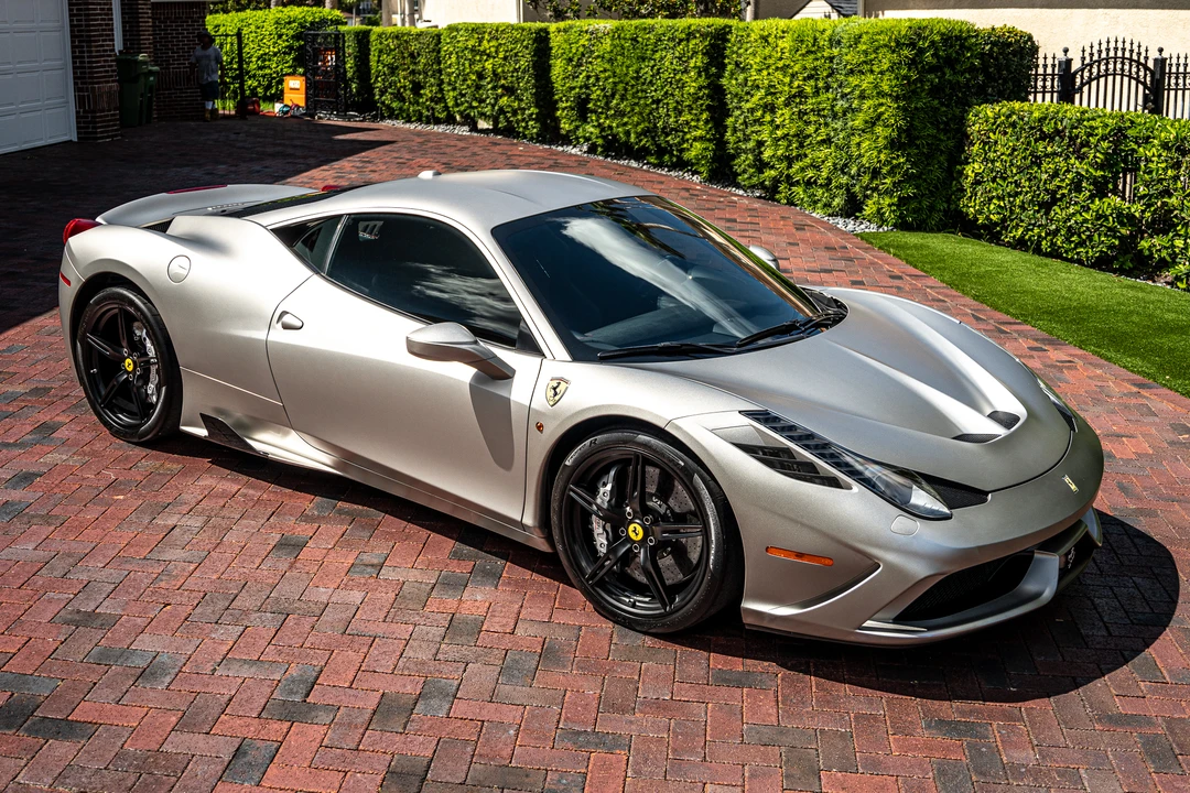 2015 Ferrari 458 Speciale - Image 7 of 31