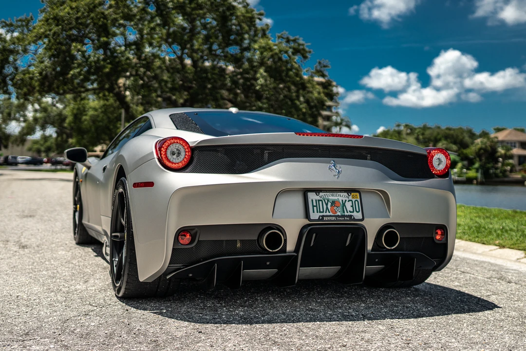 2015 Ferrari 458 Speciale - Image 31 of 31