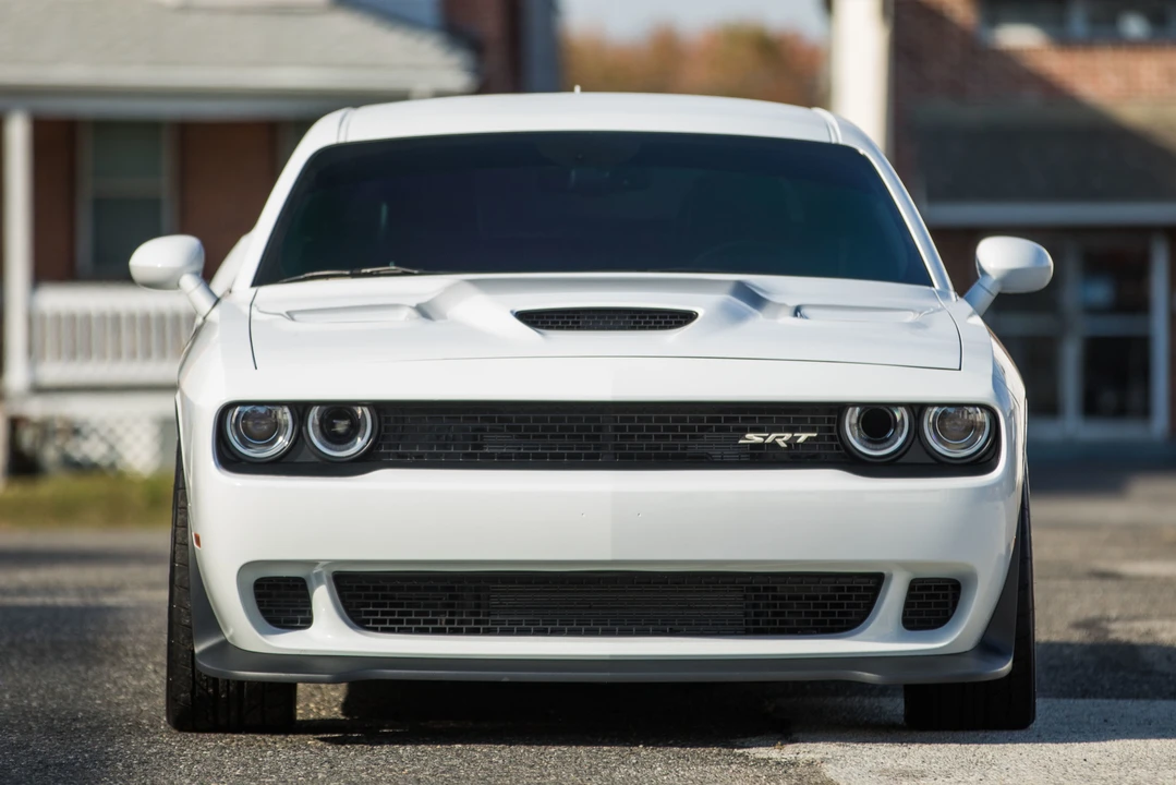 2016 Dodge Challenger SRT Hellcat 3rd Gen - Image 6 of 31