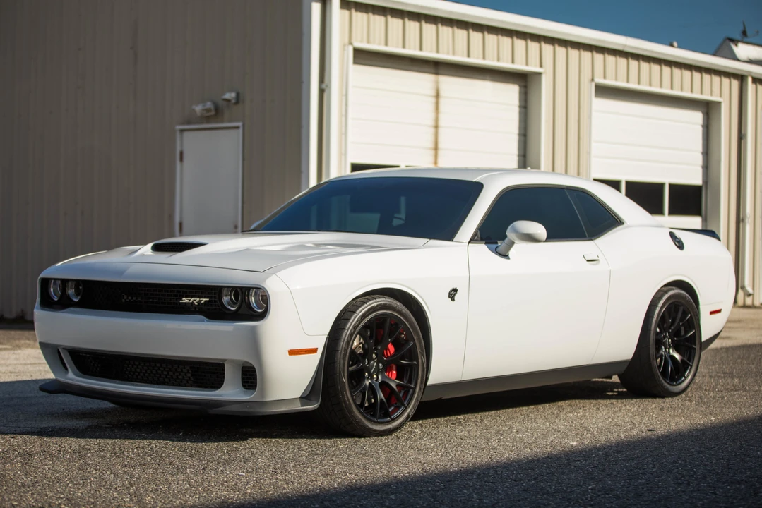 2016 Dodge Challenger SRT Hellcat 3rd Gen - Image 3 of 31