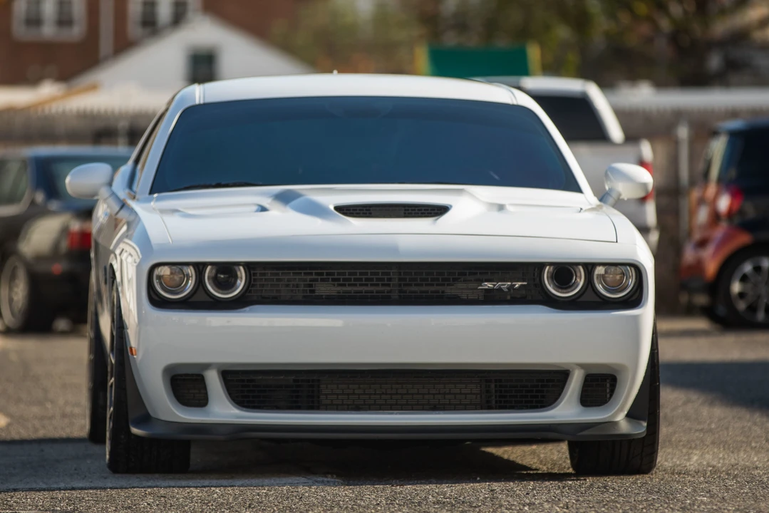 2016 Dodge Challenger SRT Hellcat 3rd Gen - Image 7 of 31