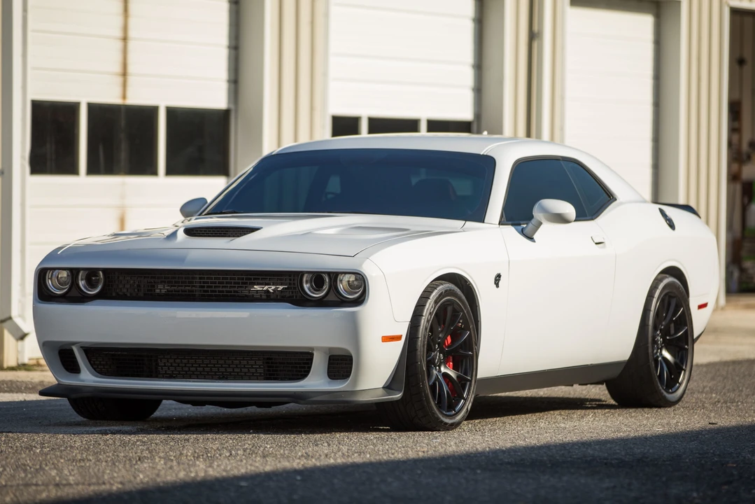 2016 Dodge Challenger SRT Hellcat 3rd Gen - Image 4 of 31
