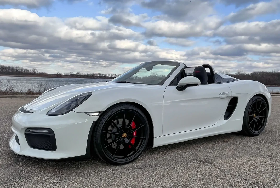 2016 Porsche 981 Boxster Spyder - Image 5 of 6