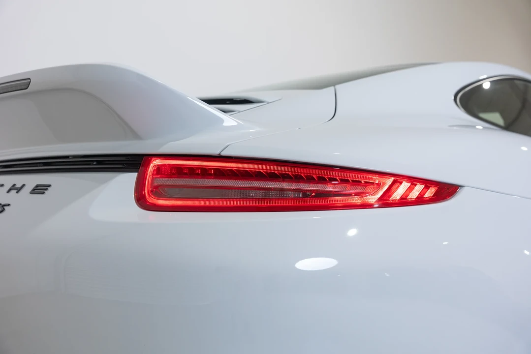 2016 Porsche 991 Carrera GTS - Image 24 of 31