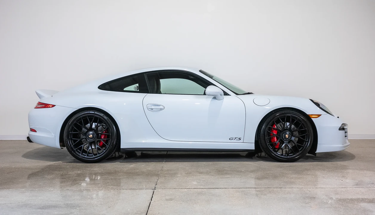 2016 Porsche 991 Carrera GTS - Image 2 of 31
