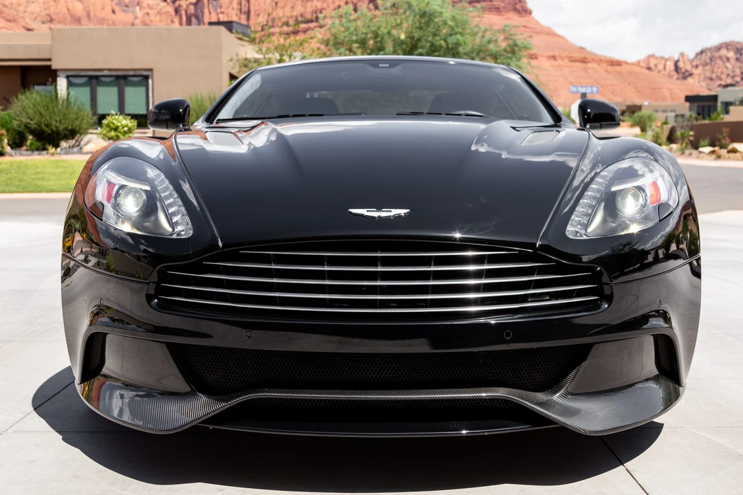 2017 Aston Martin Vanquish 2nd Gen - Image 14 of 31