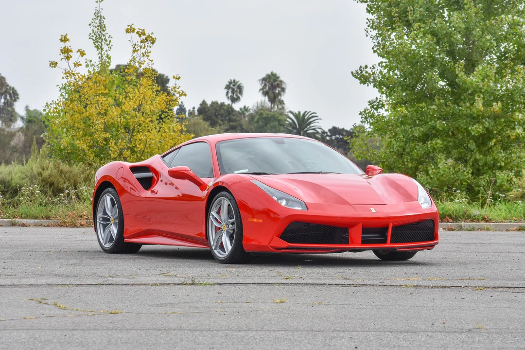 2017 Ferrari 488 GTB - Image 2 of 31