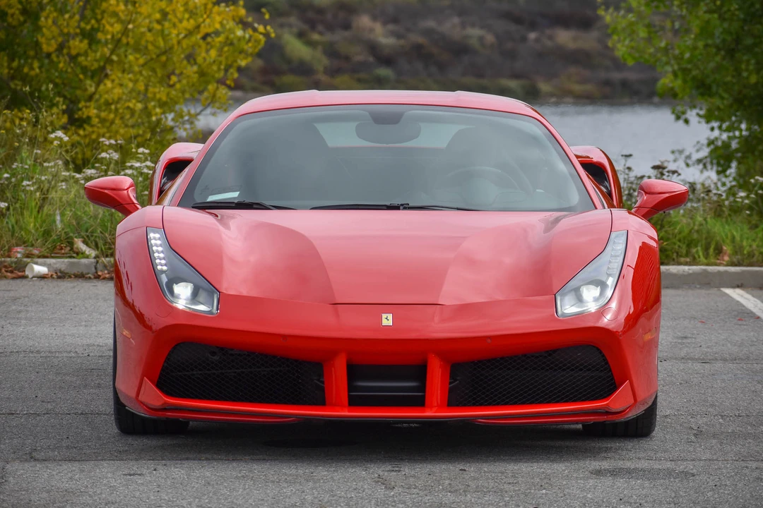 2017 Ferrari 488 GTB - Image 18 of 31
