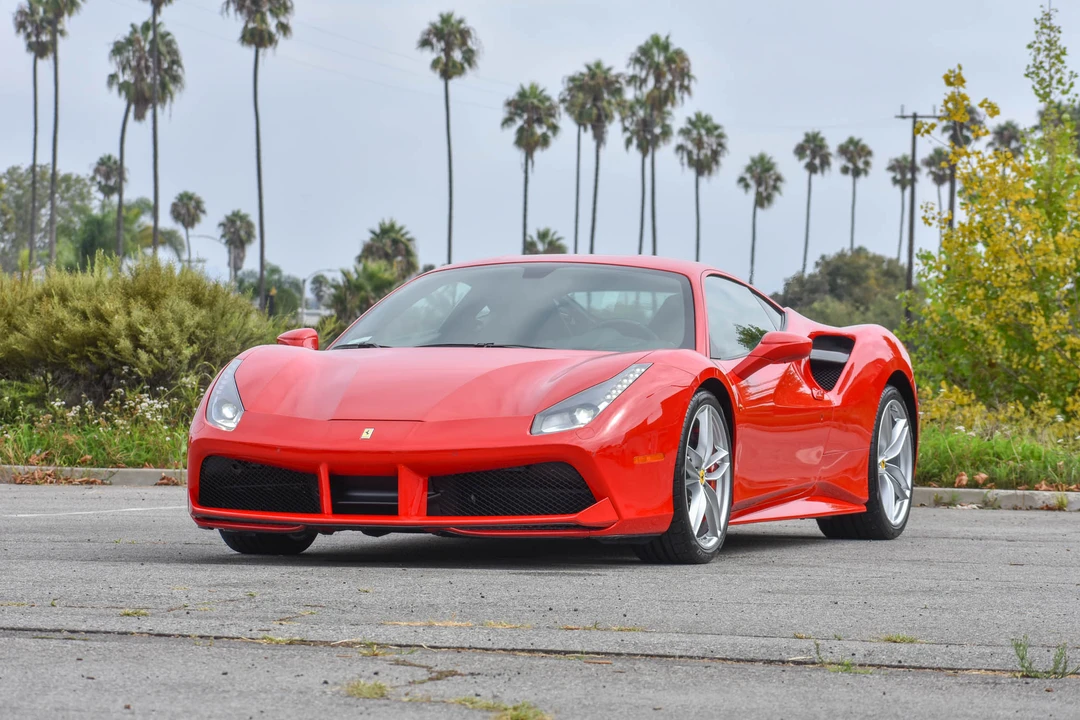 2017 Ferrari 488 GTB - Image 17 of 31