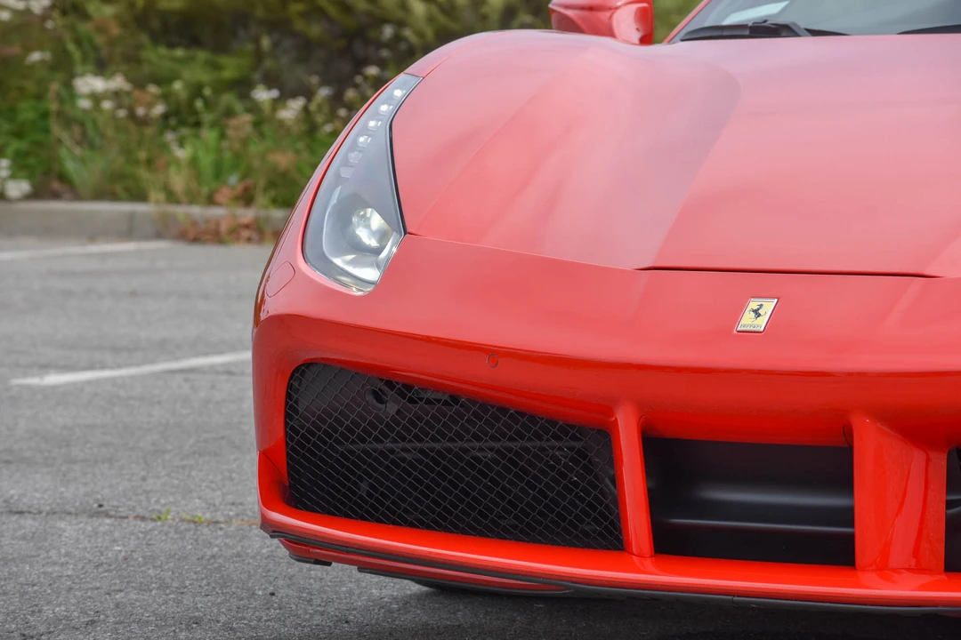2017 Ferrari 488 GTB - Image 24 of 31