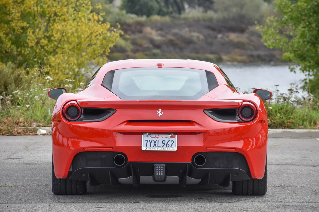 2017 Ferrari 488 GTB - Image 10 of 31