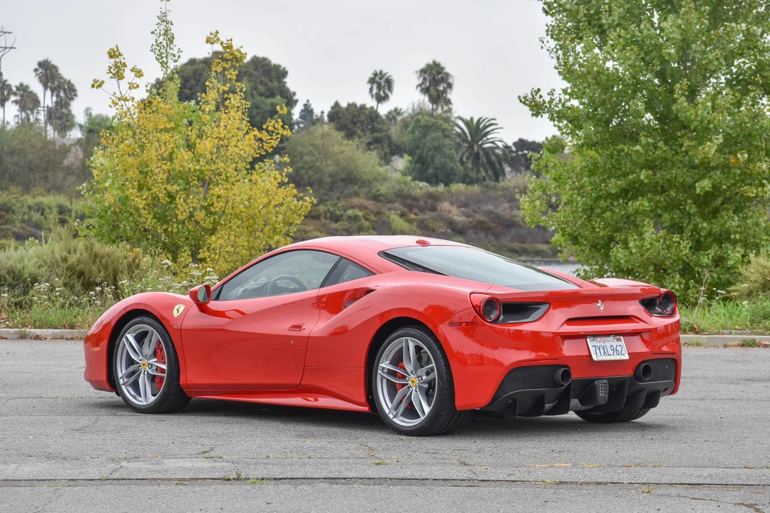 2017 Ferrari 488 GTB - Image 12 of 31