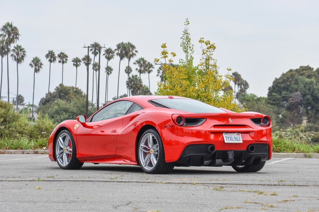 2017 Ferrari 488 GTB - Image 11 of 31