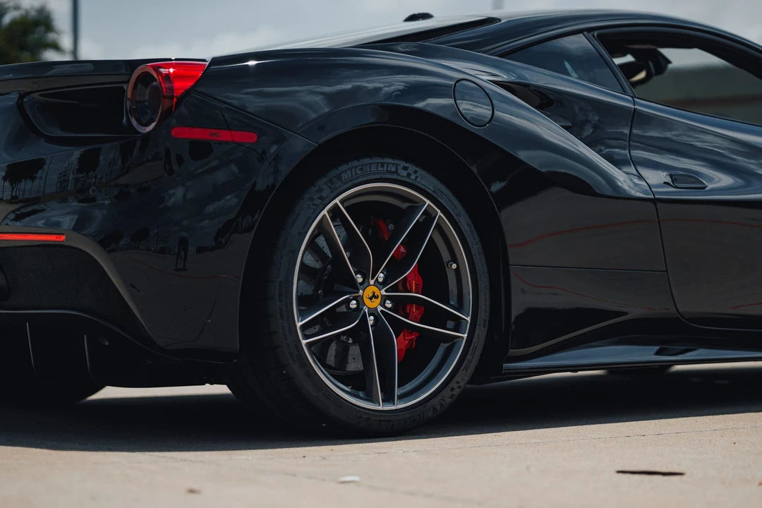 2017 Ferrari 488 GTB - Image 31 of 31