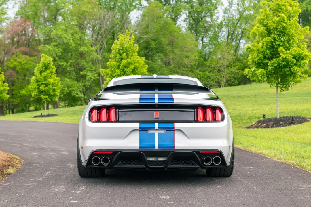 2017 Ford S550 Shelby Mustang GT350R - Image 26 of 31