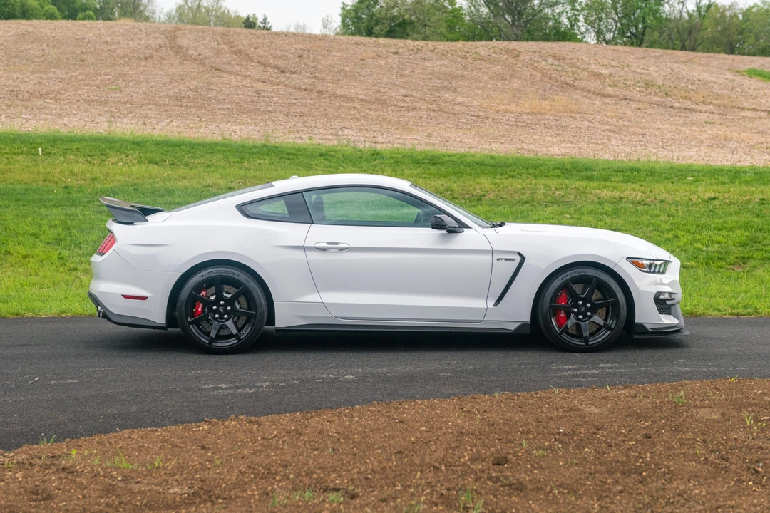 2017 Ford S550 Shelby Mustang GT350R - Image 23 of 31