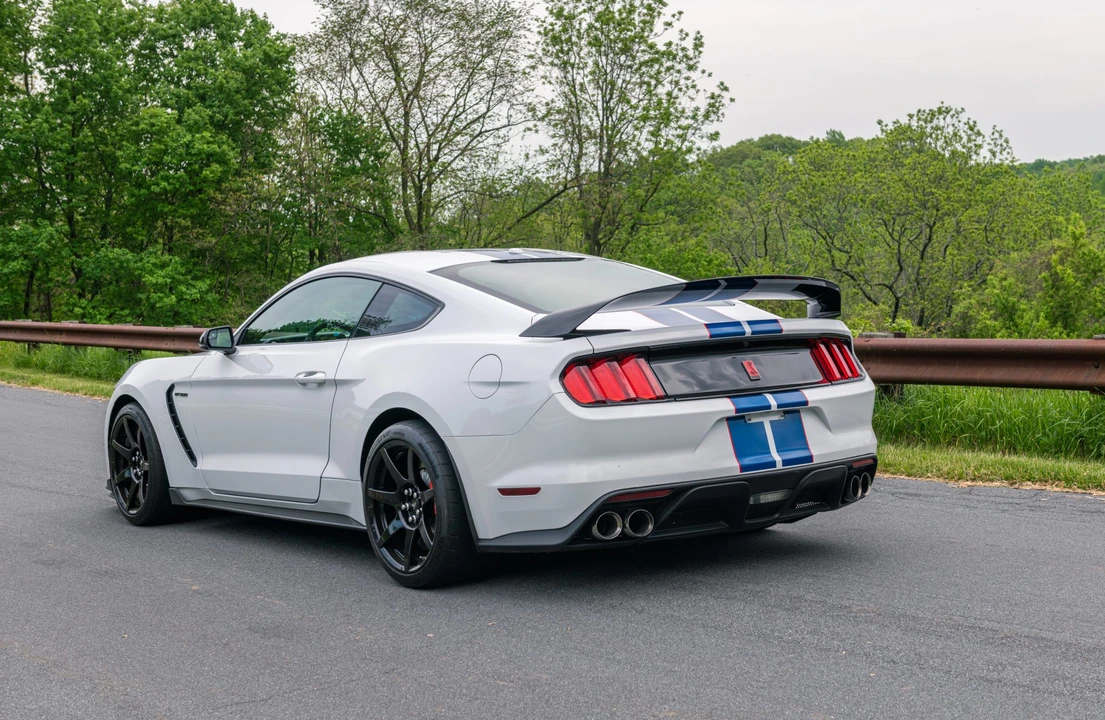 2017 Ford S550 Shelby Mustang GT350R - Image 13 of 31