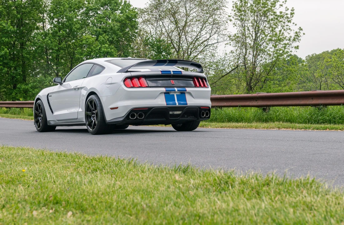 2017 Ford S550 Shelby Mustang GT350R - Image 12 of 31