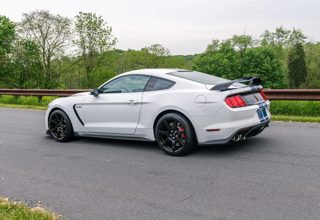 2017 Ford S550 Shelby Mustang GT350R - Image 14 of 31