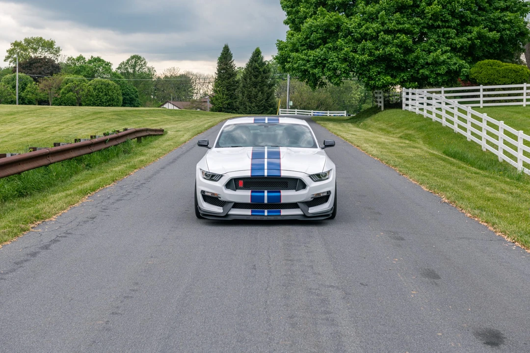 2017 Ford S550 Shelby Mustang GT350R - Image 5 of 31