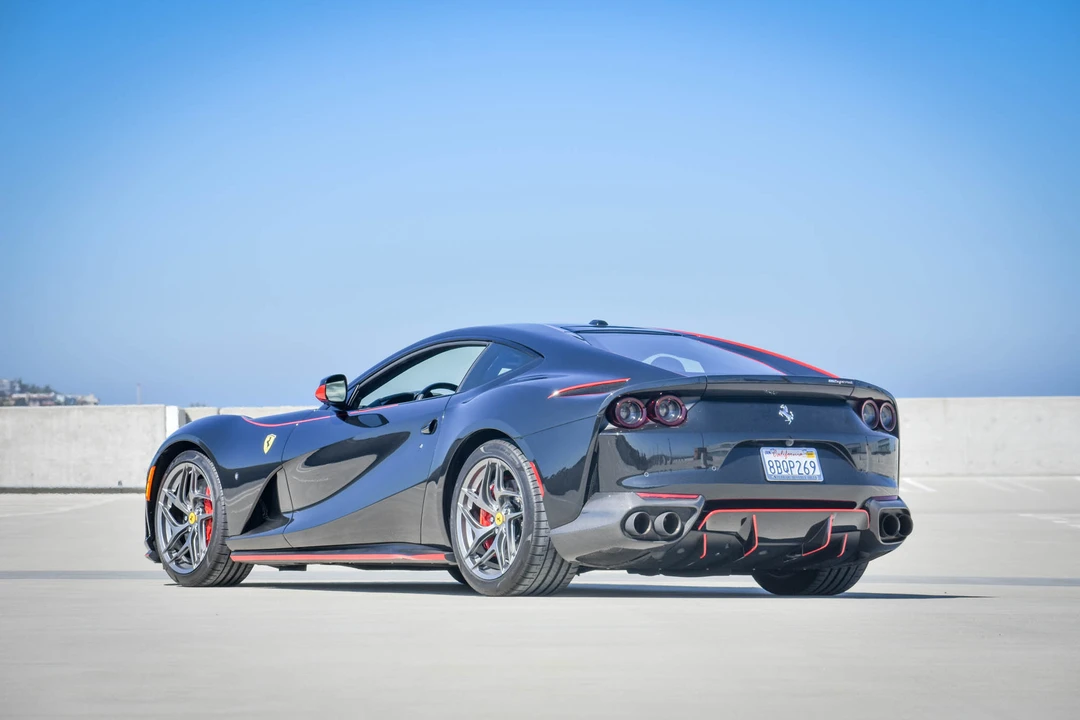 2018 Ferrari 812 Superfast - Image 16 of 31