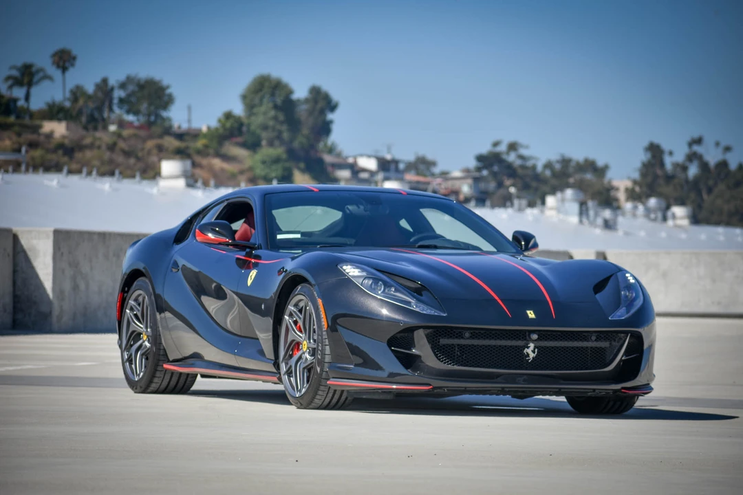 2018 Ferrari 812 Superfast - Image 8 of 31