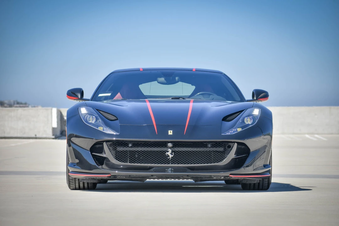 2018 Ferrari 812 Superfast - Image 12 of 31