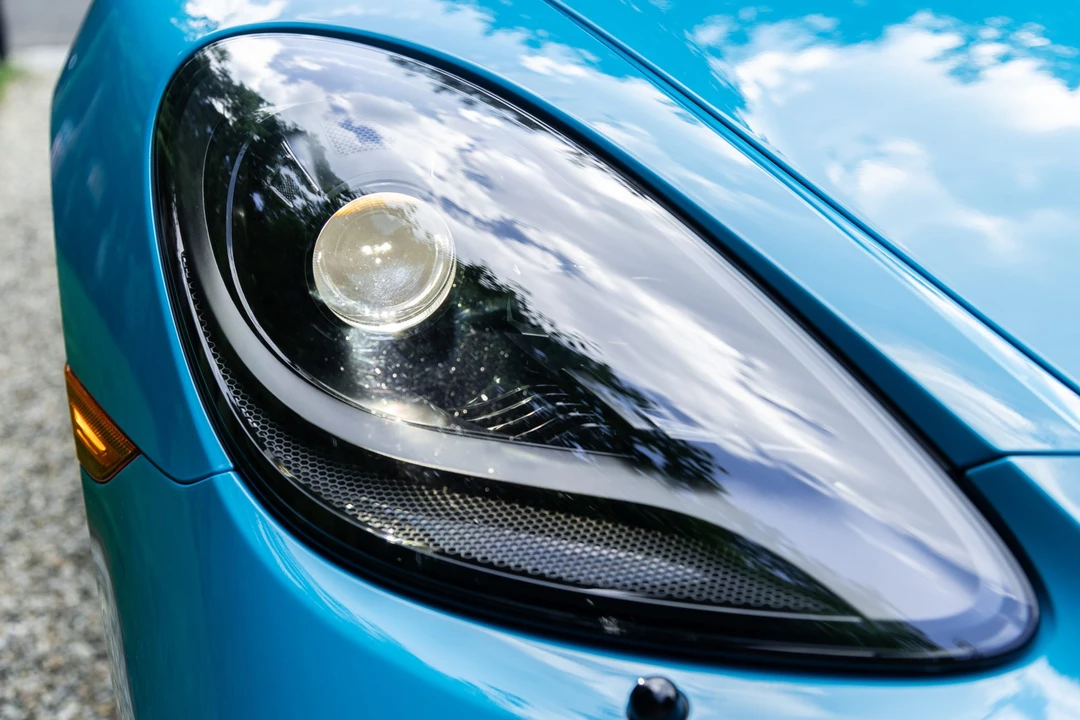 2018 Porsche 718 Cayman GTS - Image 12 of 31