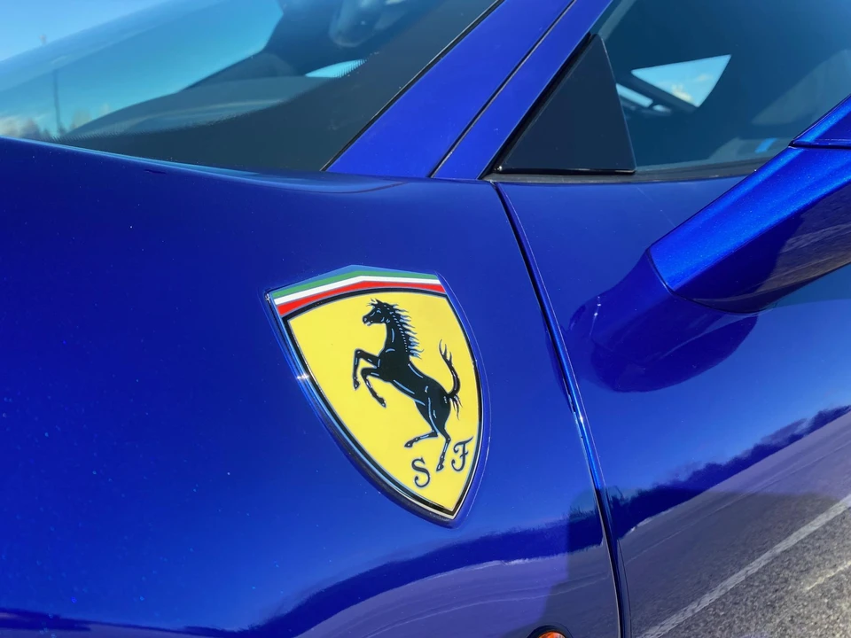 2019 Ferrari 488 Pista - Image 14 of 31