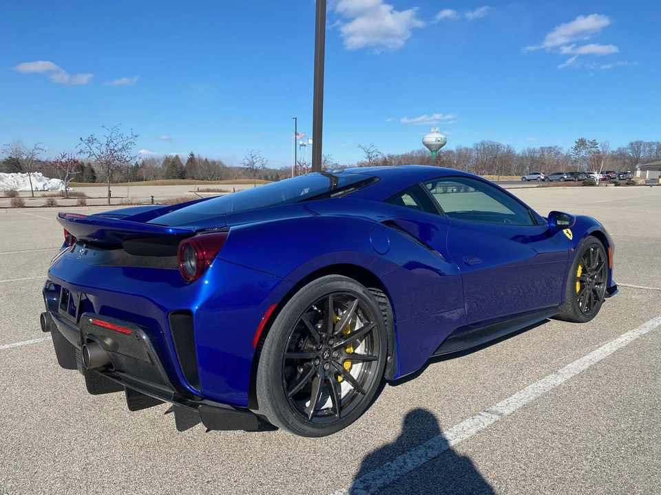 2019 Ferrari 488 Pista - Image 7 of 31