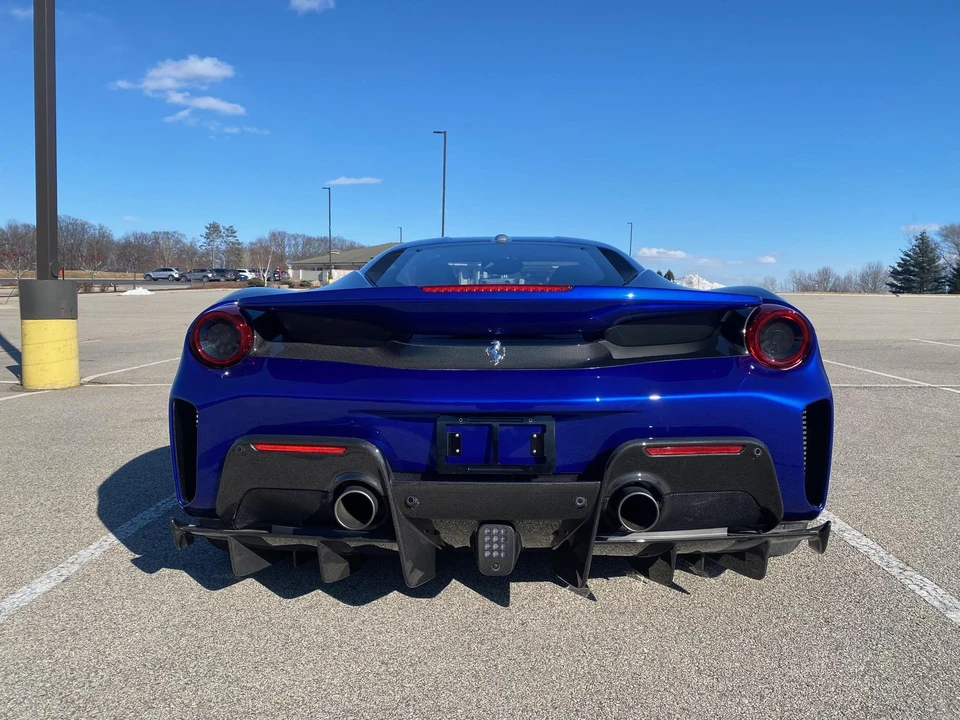 2019 Ferrari 488 Pista - Image 6 of 31