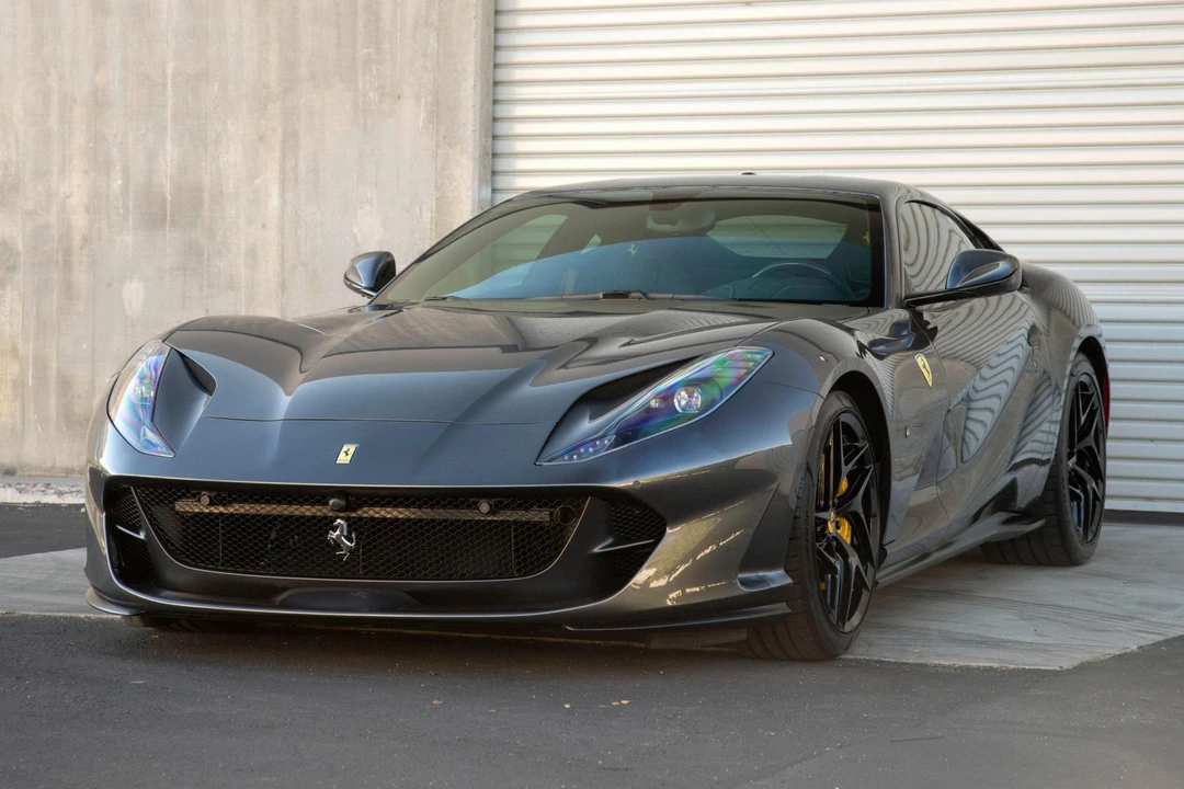 2019 Ferrari 812 Superfast - Image 18 of 31
