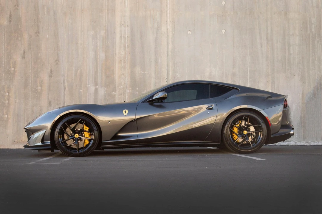 2019 Ferrari 812 Superfast - Image 21 of 31