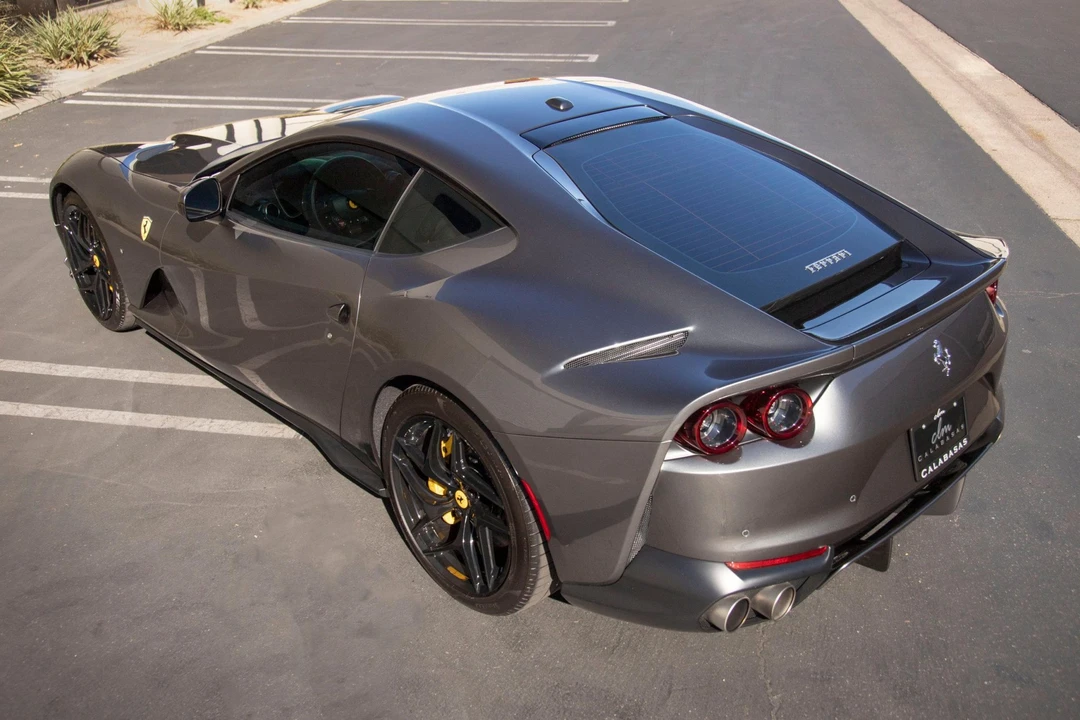 2019 Ferrari 812 Superfast - Image 24 of 31