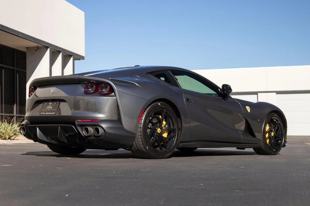 2019 Ferrari 812 Superfast - Image 31 of 31