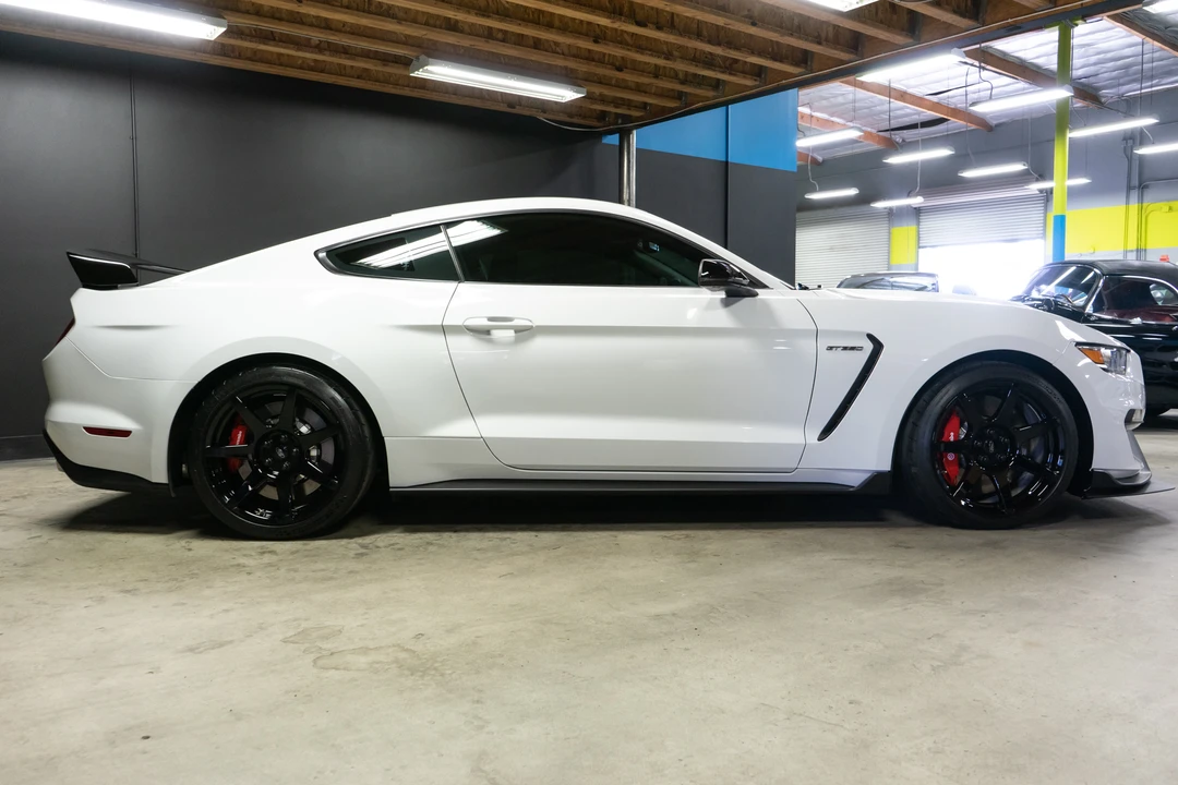 2019 Ford S550 Shelby Mustang GT350R - Image 4 of 31