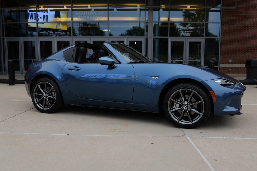 2019 Mazda ND MX-5 Miata - Image 16 of 31