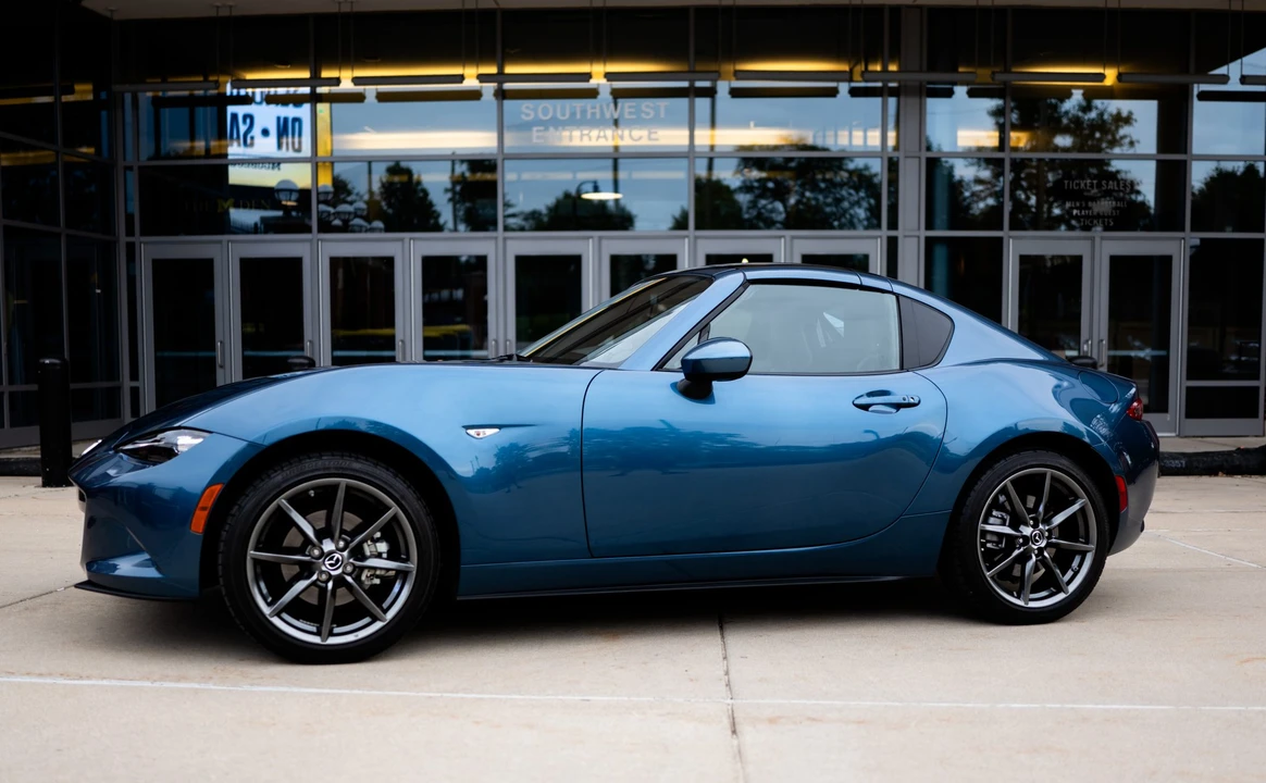 2019 Mazda ND MX-5 Miata - Image 11 of 31