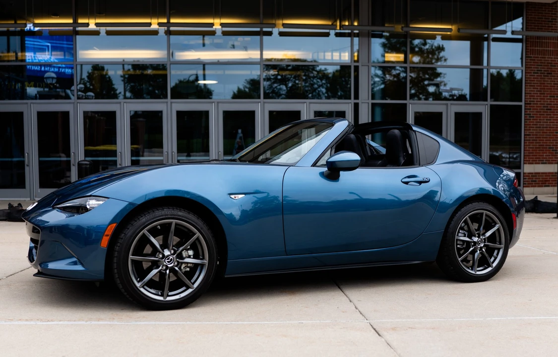 2019 Mazda ND MX-5 Miata - Image 12 of 31