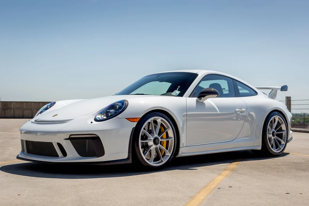 2019 Porsche 991 GT3 - Image 2 of 6