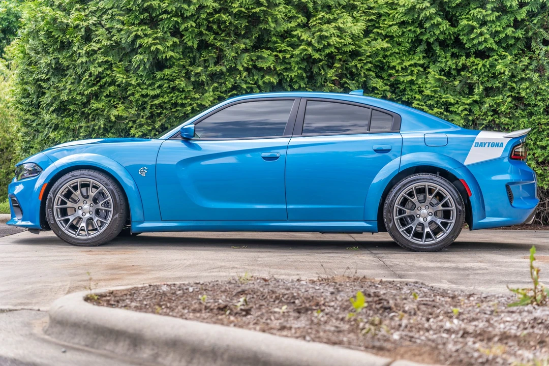 2020 Dodge Charger SRT Hellcat 7th Gen - Image 8 of 31