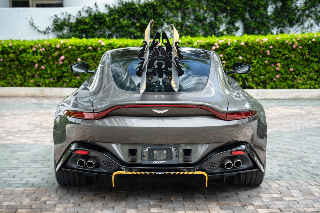 2021 Aston Martin V8 Vantage (2019+) - Image 14 of 31