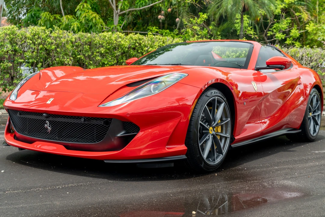 2021 Ferrari 812 GTS - Image 2 of 31
