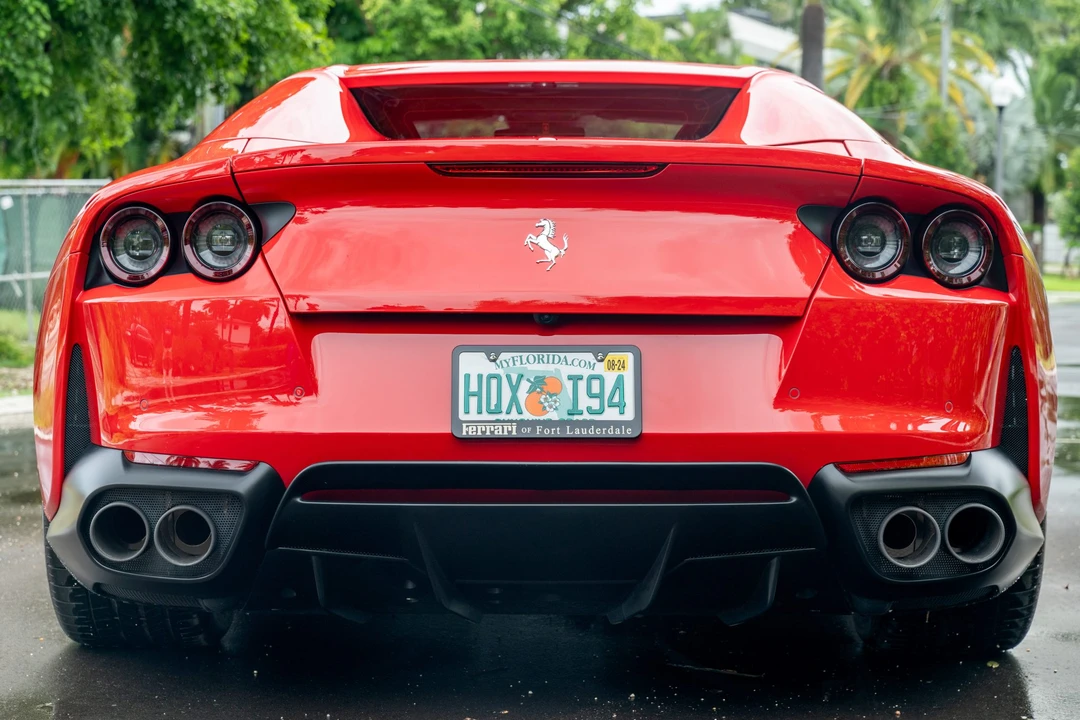 2021 Ferrari 812 GTS - Image 16 of 31