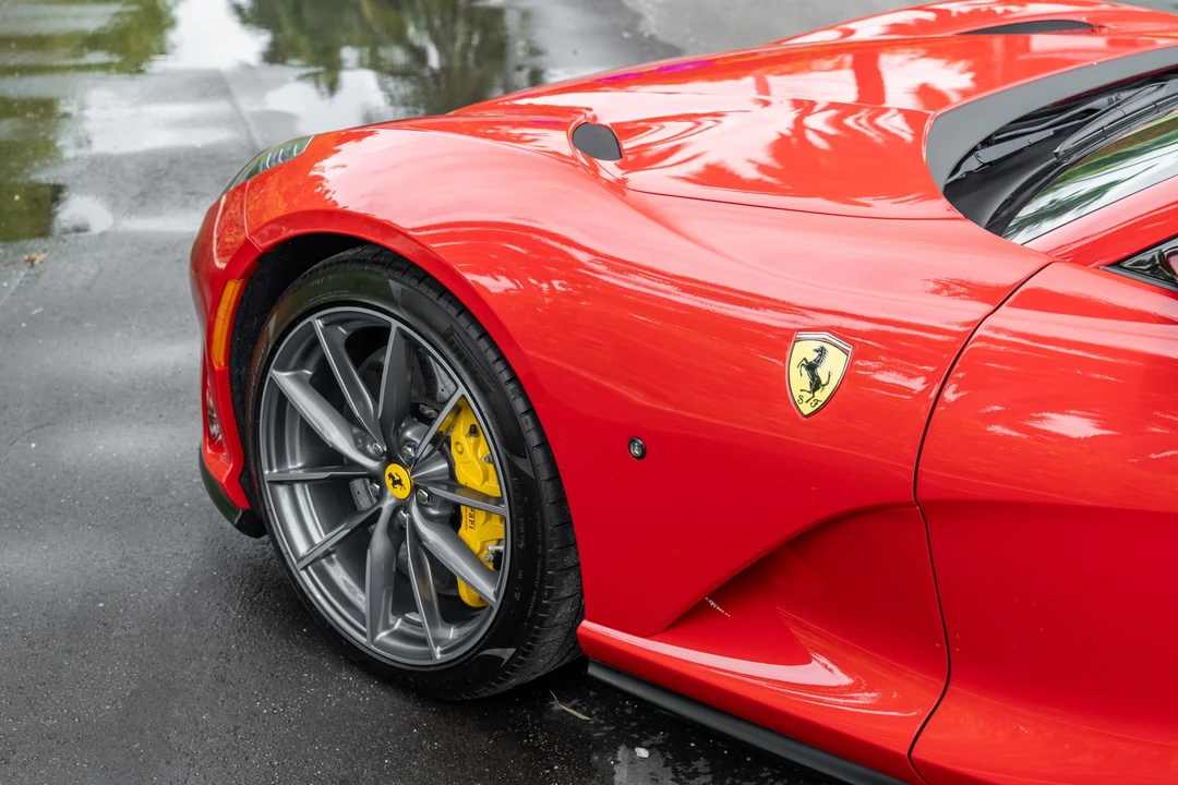 2021 Ferrari 812 GTS - Image 23 of 31
