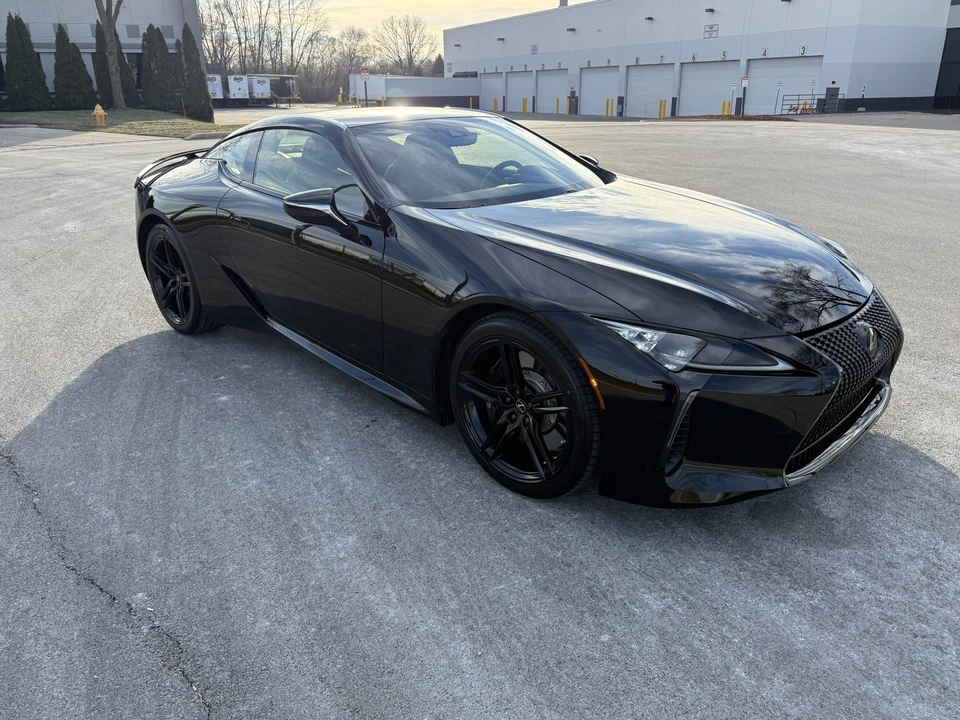 2021 Lexus LC - Image 8 of 31