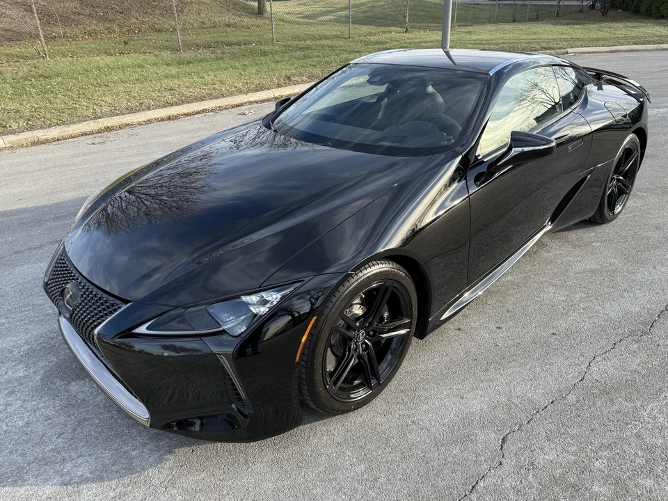 2021 Lexus LC - Image 4 of 31