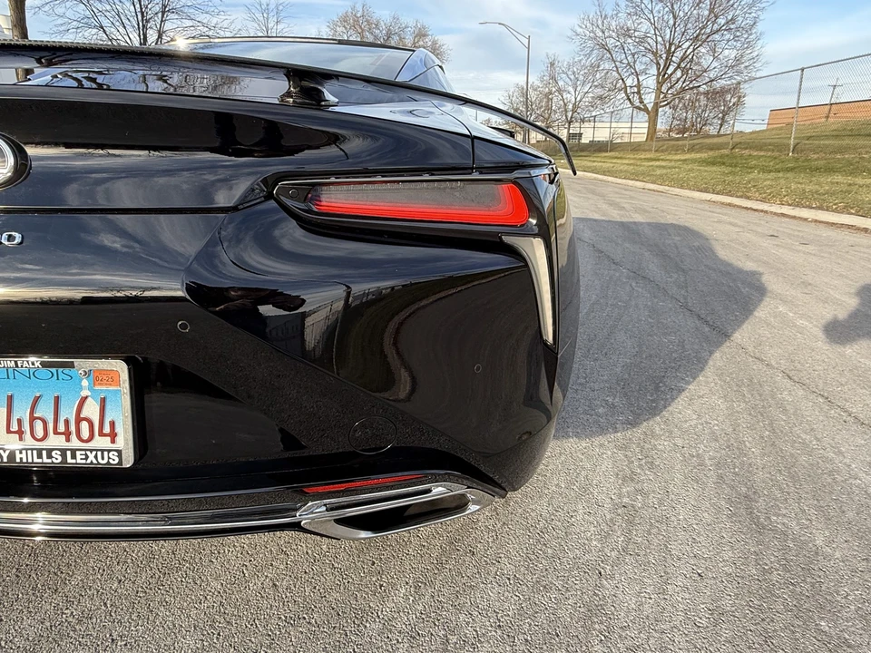 2021 Lexus LC - Image 30 of 31